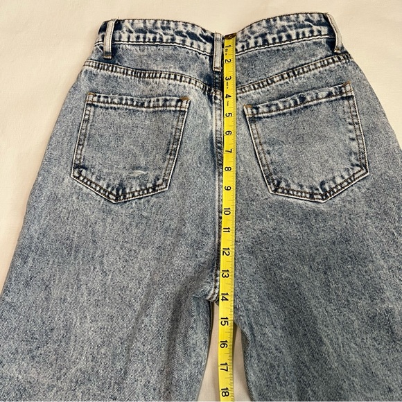 Shein High Waisted Stone Wash Distressed Jeans Blue Size S (4) - Picture 8 of 12